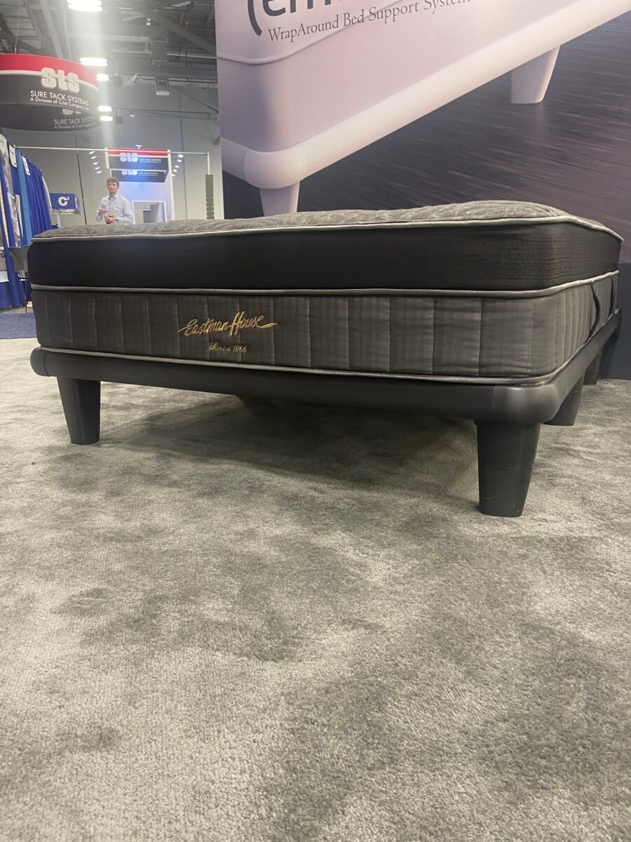(EmBrace)® 360 Platform Bed - Image 17
