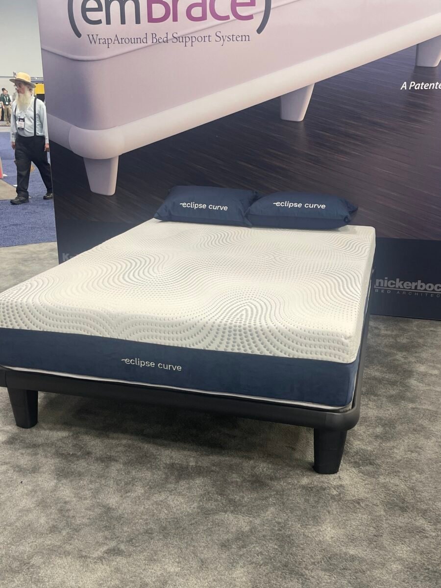 (EmBrace)® 360 Platform Bed - Image 16